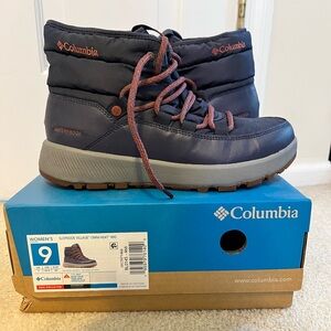 Columbia Slopeside Village Omni-Heat mid winter boots